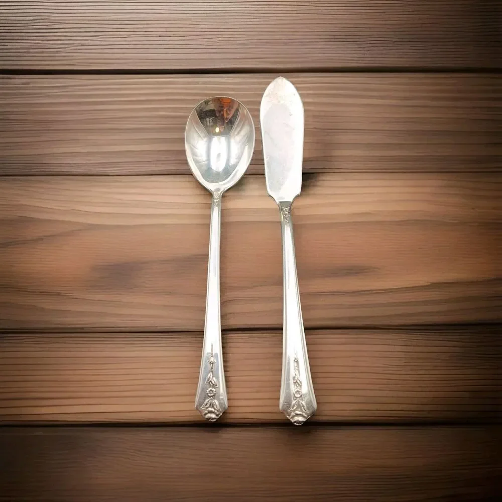 Set 2 Holmes and Edwards SPRING GARDEN Butter Knive And Sugar Spoon Flatware Vtg